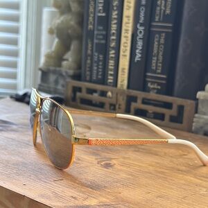 Tory Burch sun glasses